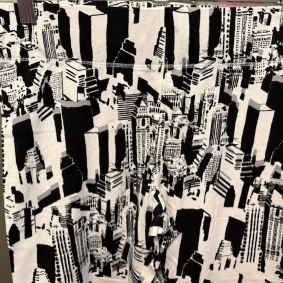 Mixit Electric Avenue Print Cotton Leggings - NWT - Size Medium - Picture 8 of 16